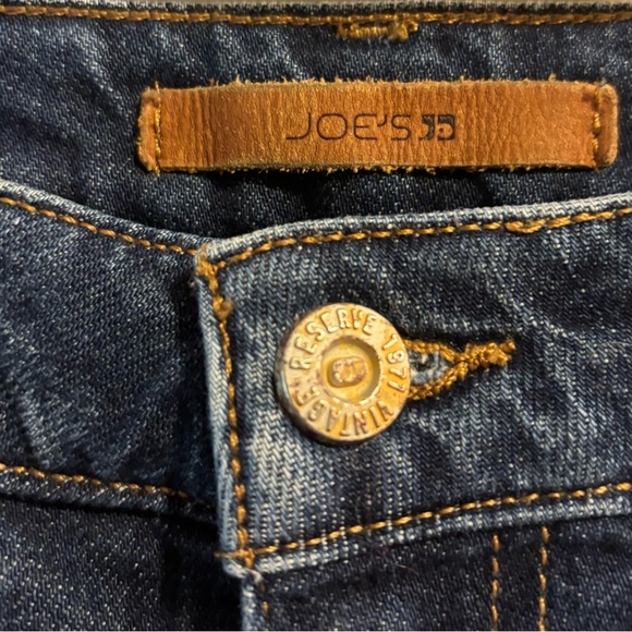 Joe's Jeans Classic “The Skinny” Blue Jeans - Picture 3 of 6